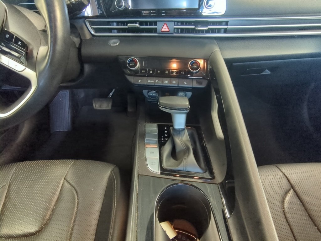 Hyundai Elantra Hybrid ULTIMATE 2022