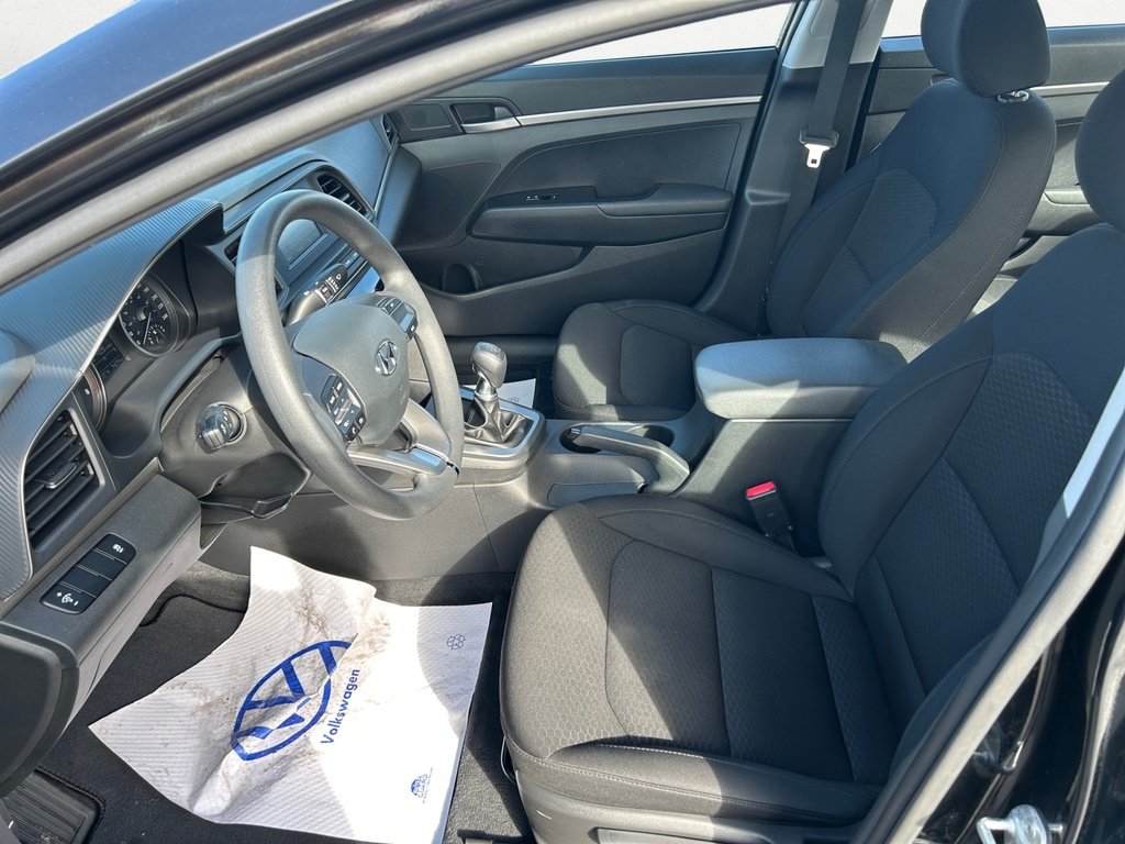 2019 Hyundai Elantra ESSENTIAL