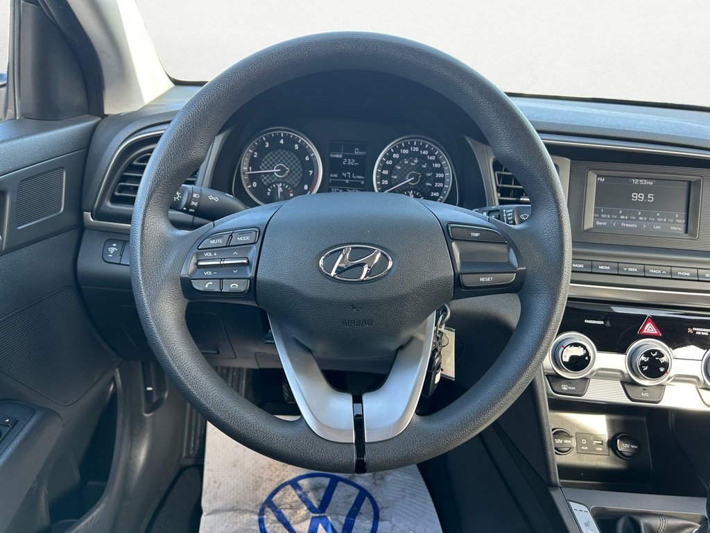 2019 Hyundai Elantra ESSENTIAL