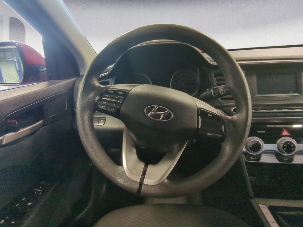 2019 Hyundai Elantra ESSENTIAL