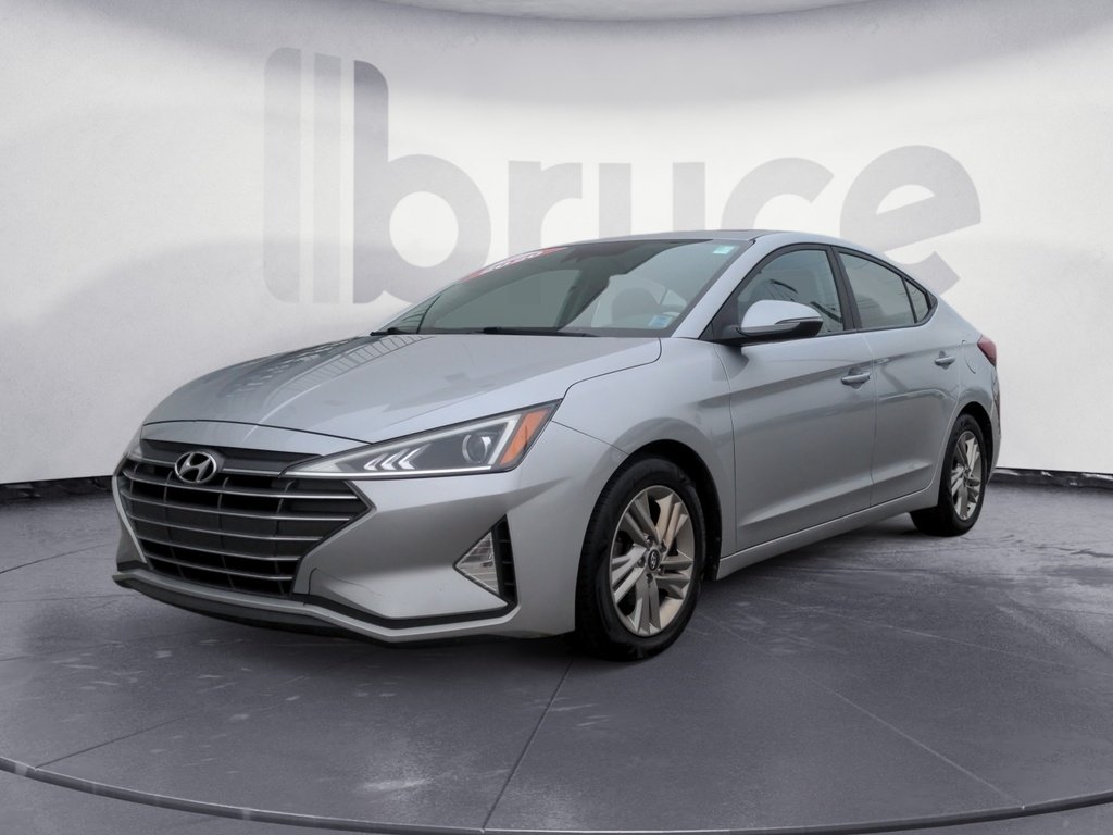 2020 Hyundai Elantra PREFERRED W/SUN & SAFETY PACKAGE