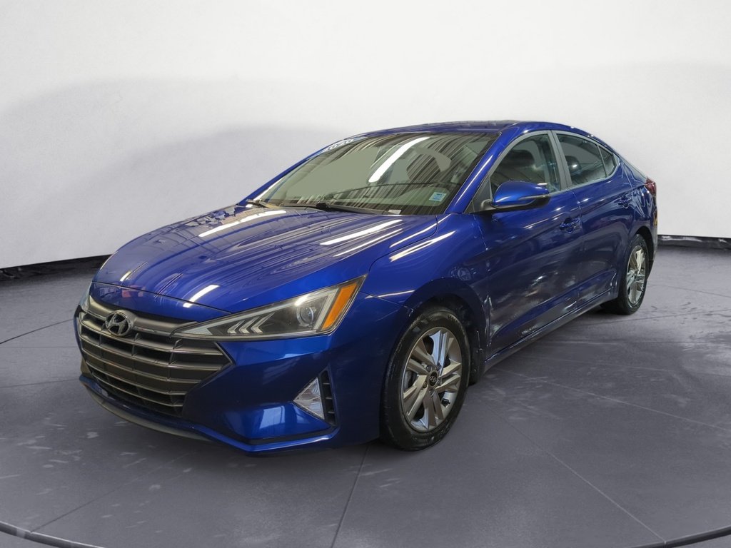 2020 Hyundai Elantra PREFERRED- SUNROOF!