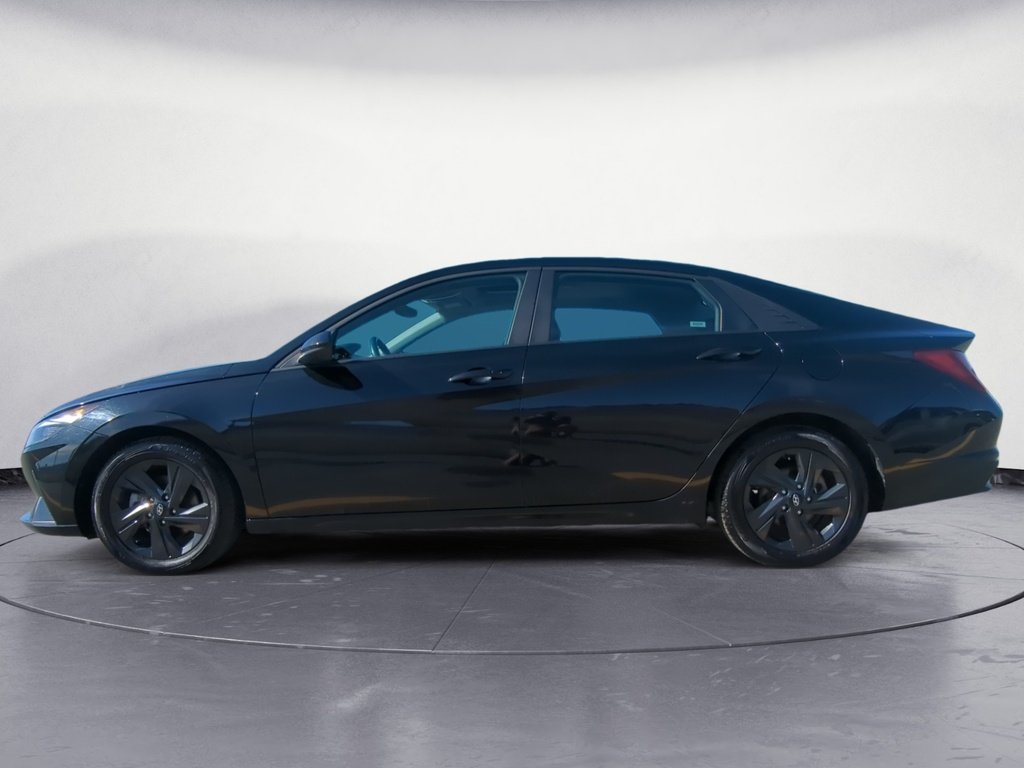 2022 Hyundai Elantra PREFERRED