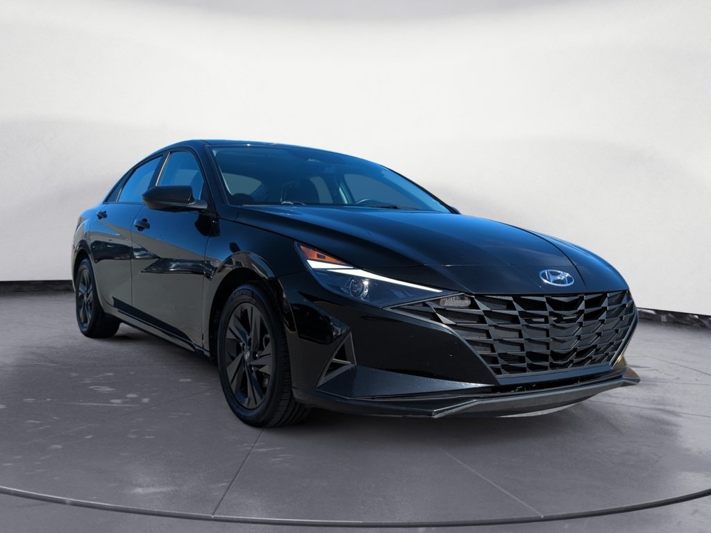 2022 Hyundai Elantra PREFERRED