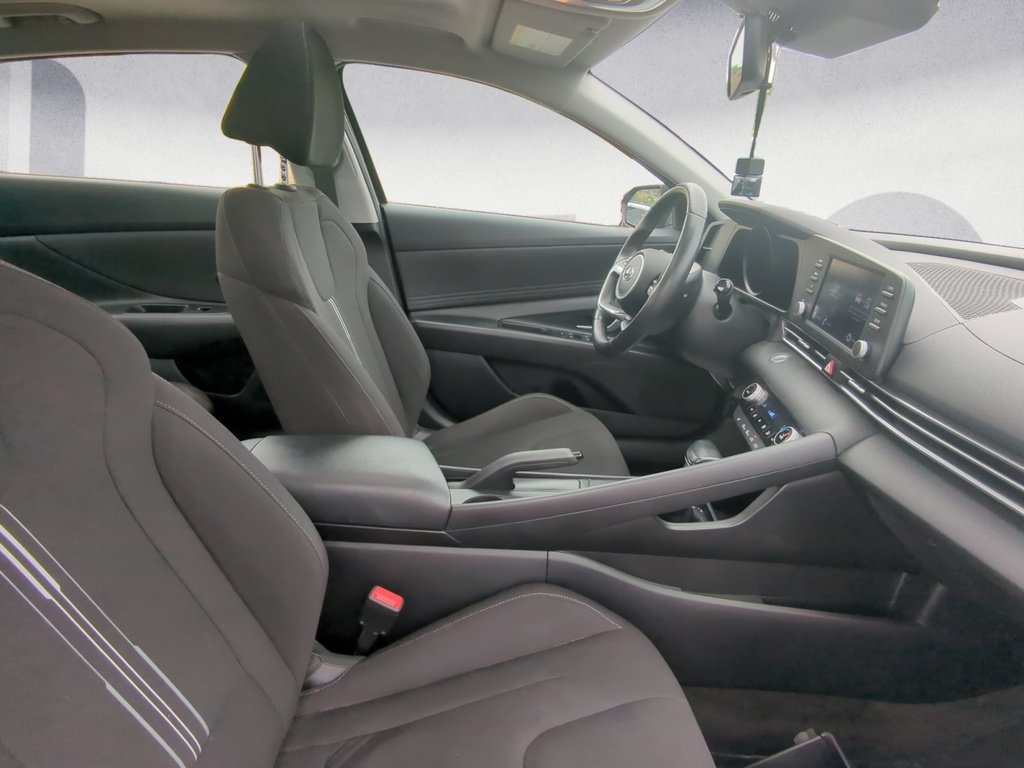 Hyundai Elantra PREFERRED 2022
