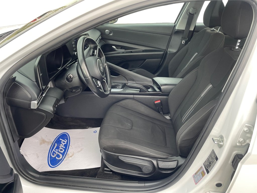 2022 Hyundai Elantra PREFERRED