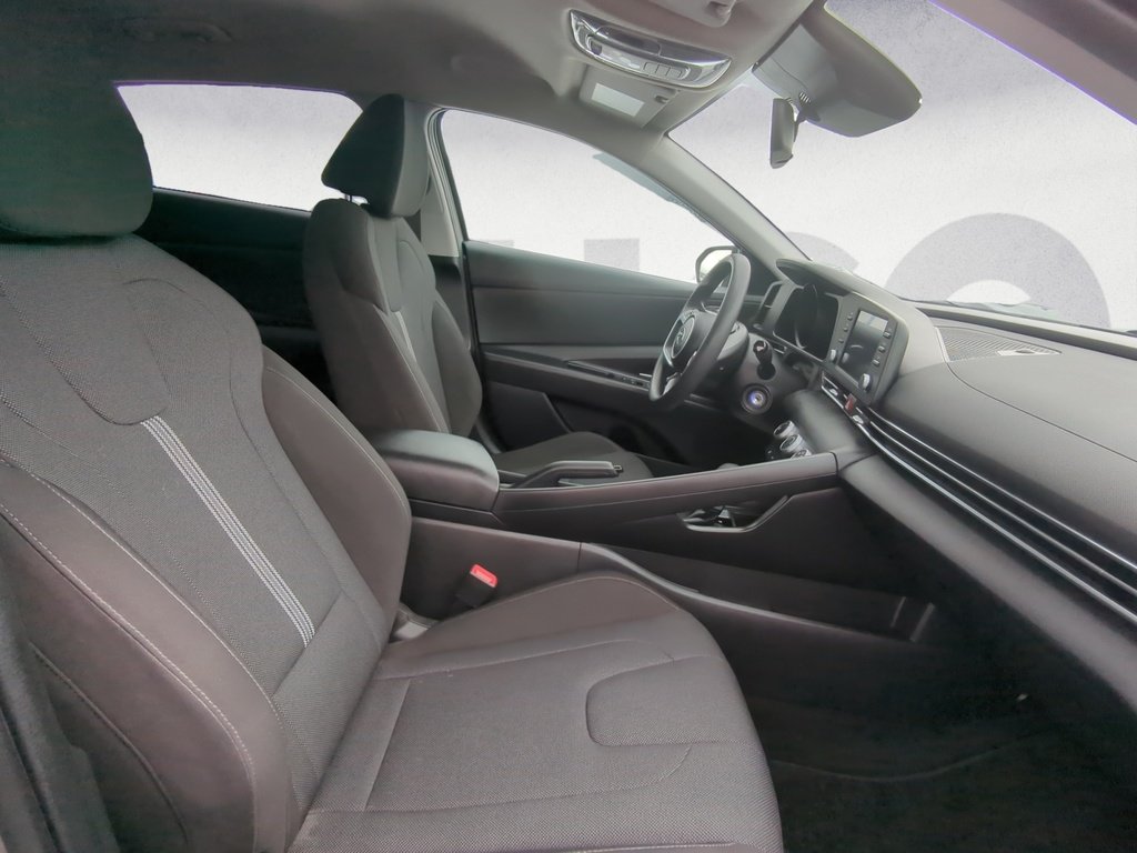 2023 Hyundai Elantra ESSENTIAL