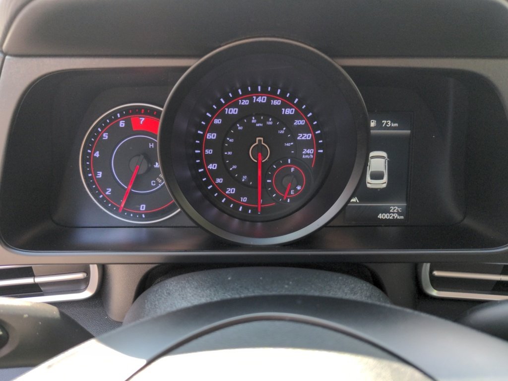 Hyundai Elantra Preferred - Fresh Trade 2023