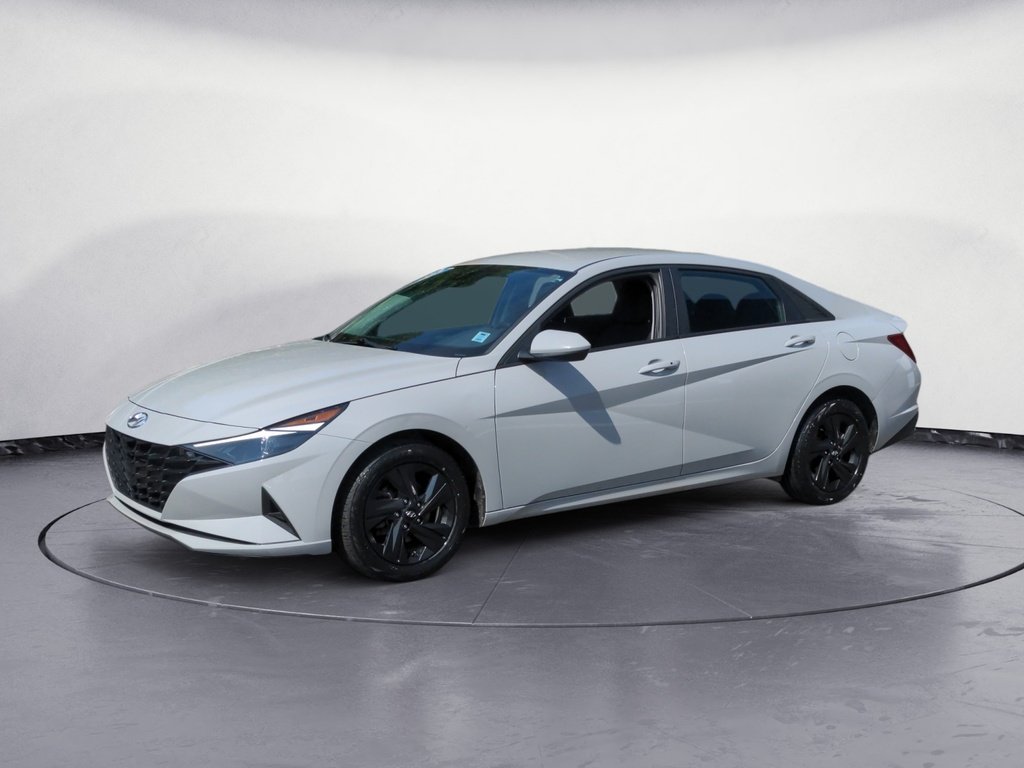 Hyundai Elantra Preferred - Fresh Trade 2023