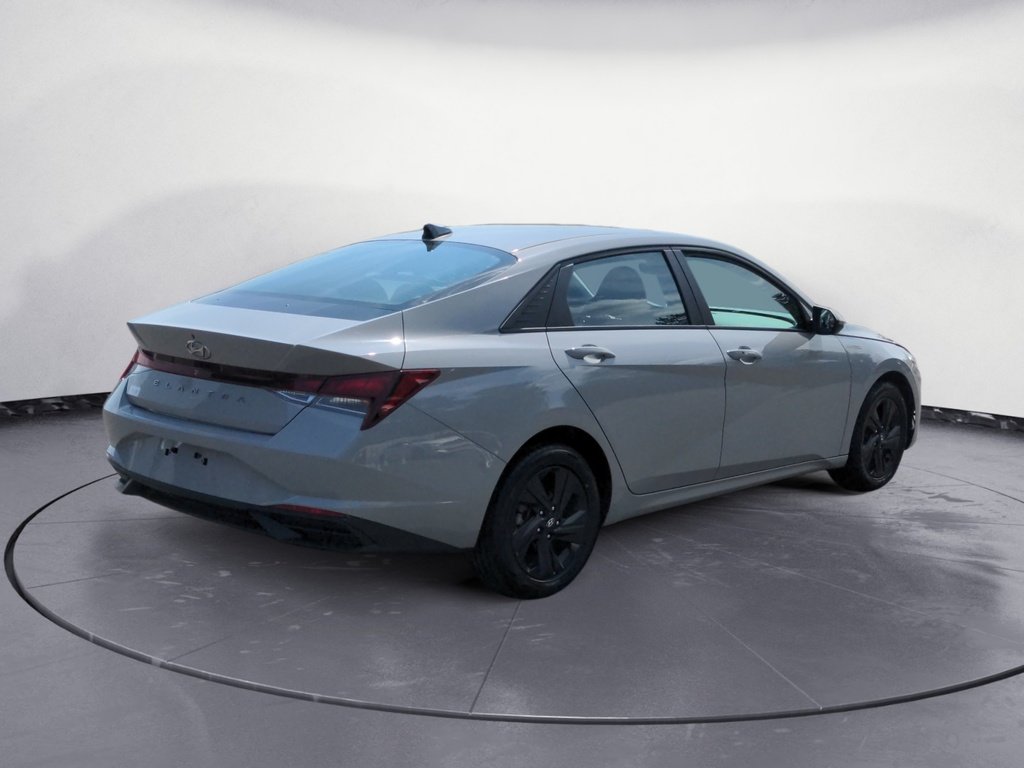 Hyundai Elantra Preferred - Fresh Trade 2023