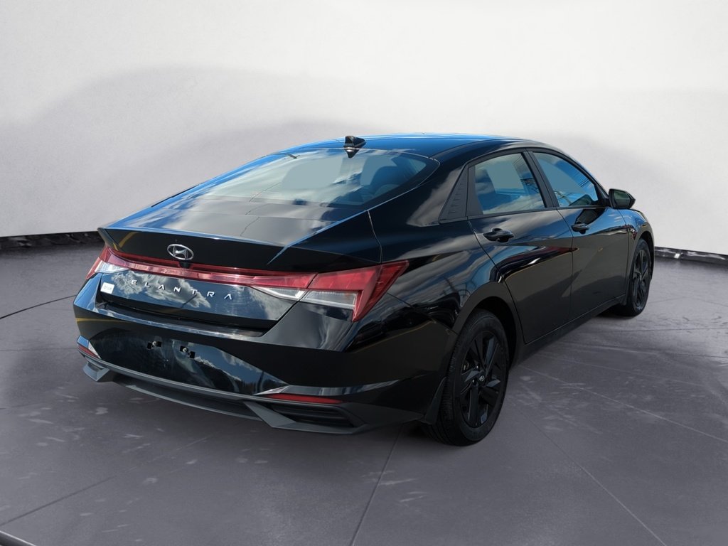 2023 Hyundai Elantra PREFERRED