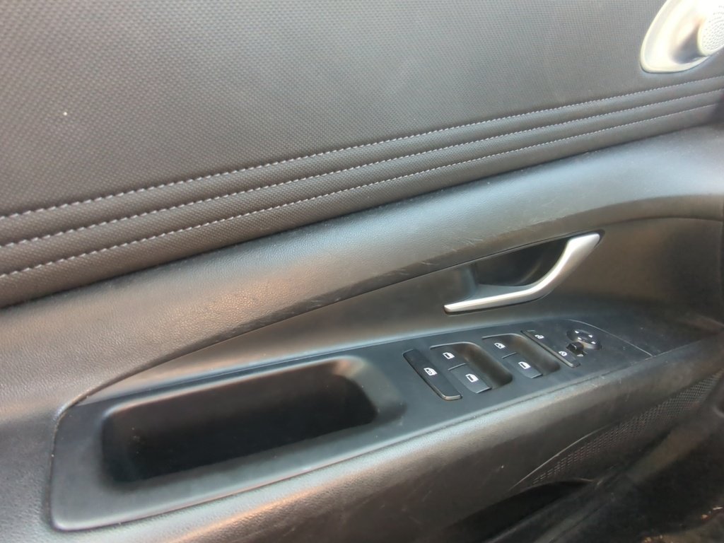 2023 Hyundai Elantra PREFERRED