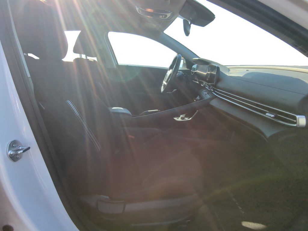 2023 Hyundai Elantra PREFERRED