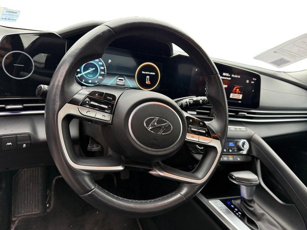 2023 Hyundai Elantra PREFERRED