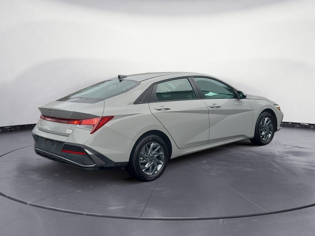 2025 Hyundai Elantra PREFERRED