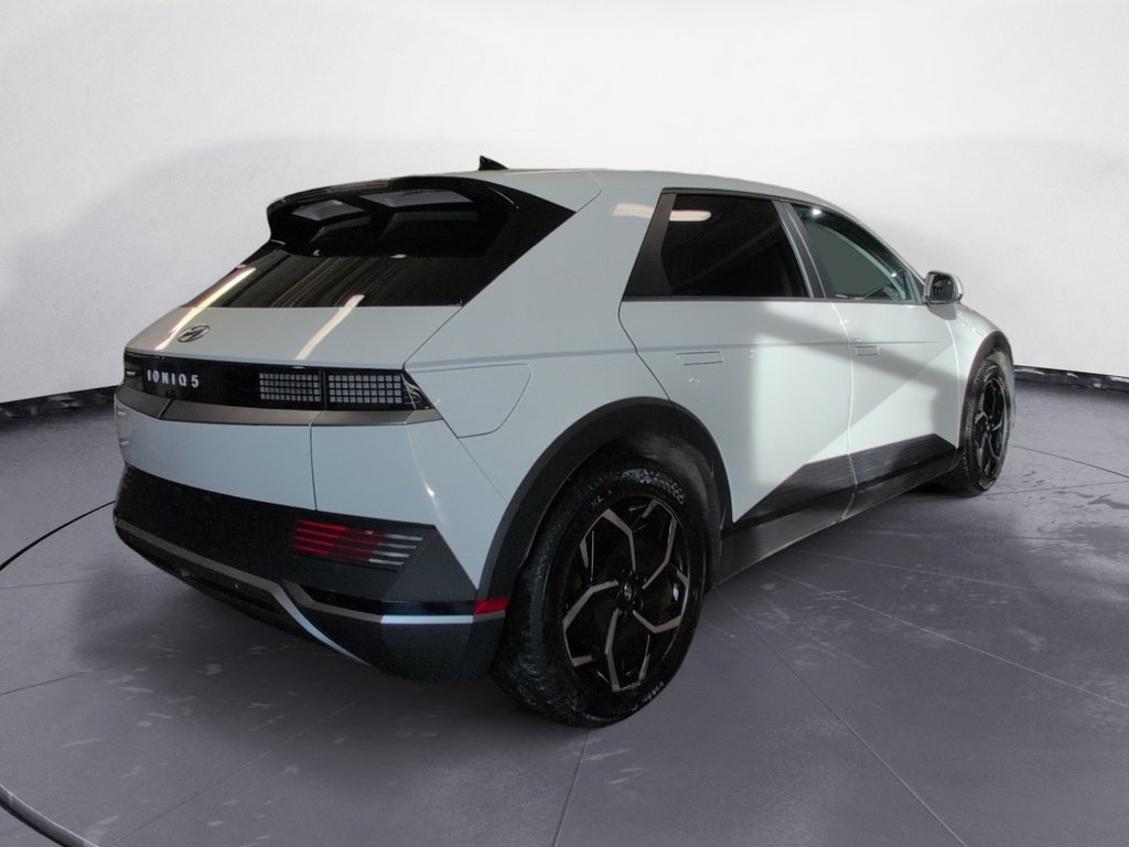 2022 Hyundai IONIQ 5 PREFERRED