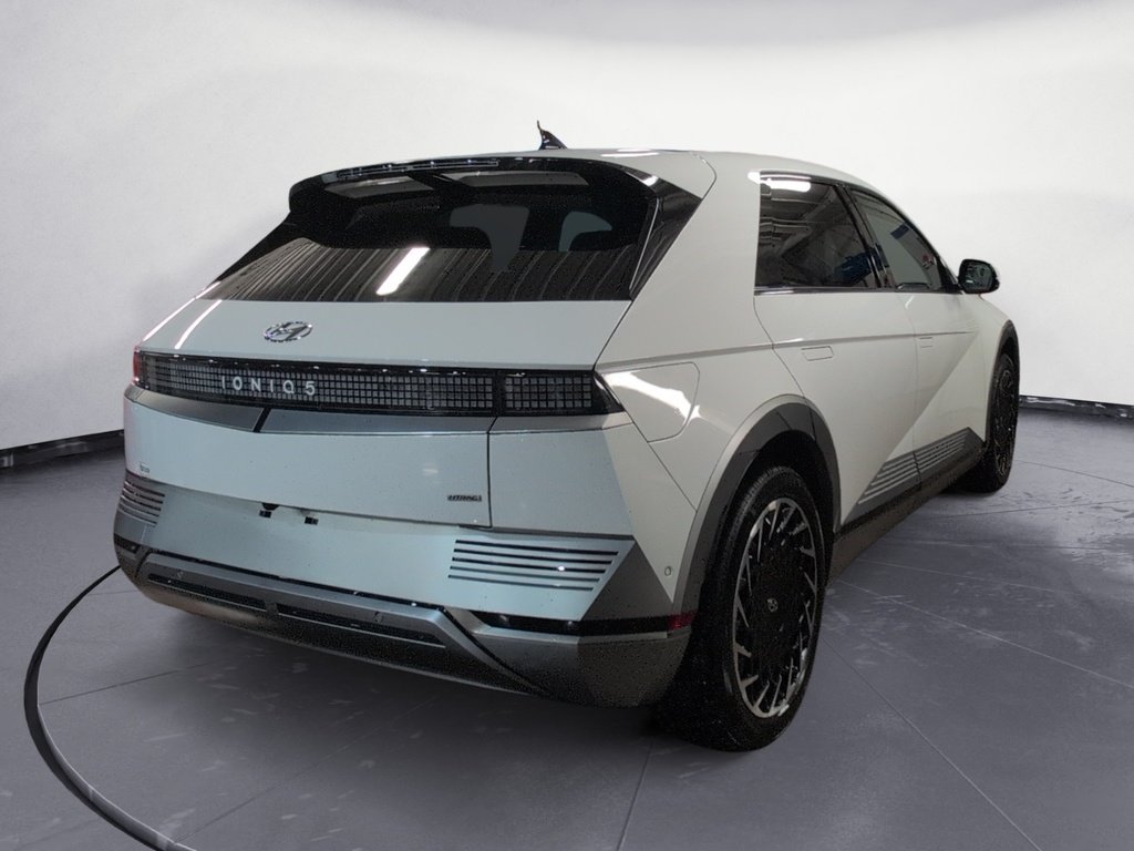 2023 Hyundai IONIQ 5 PREFERRED