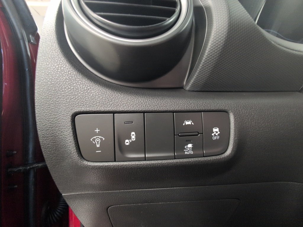 2021 Hyundai Kona Electric PREFERRED