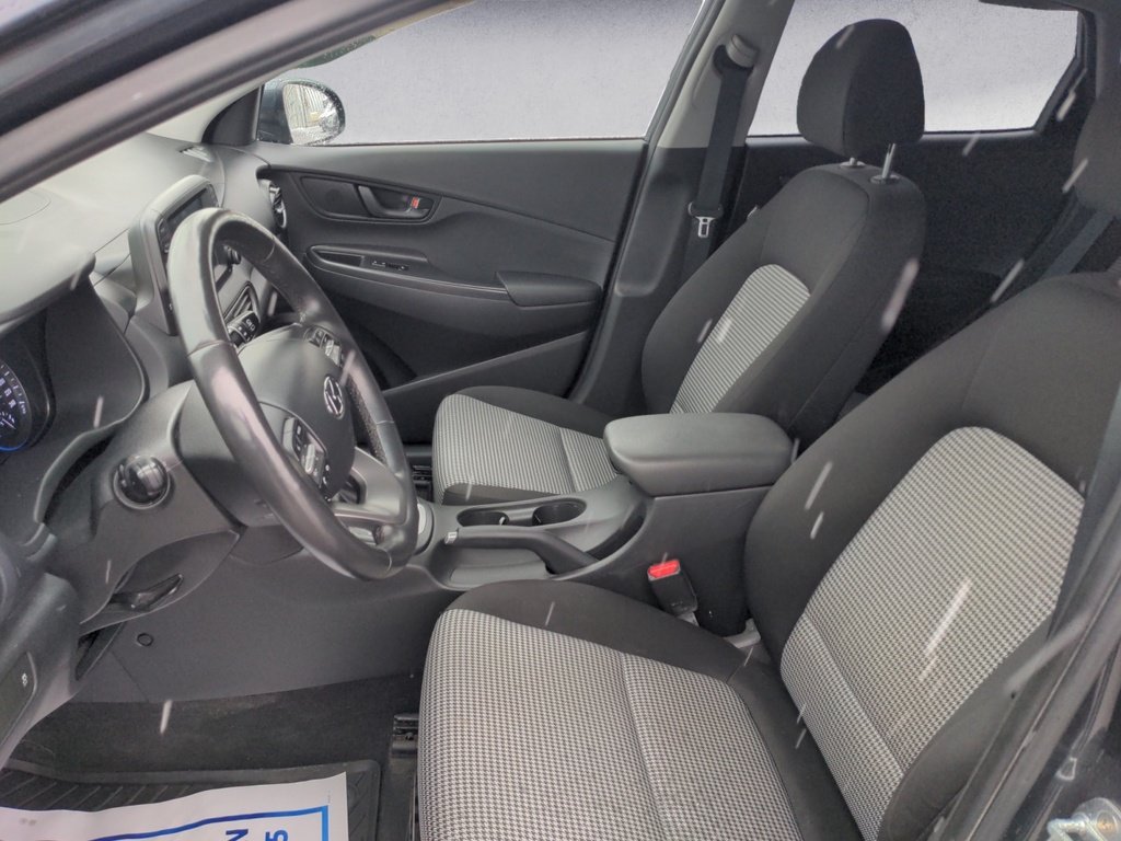Hyundai Kona PREFERRED 2021
