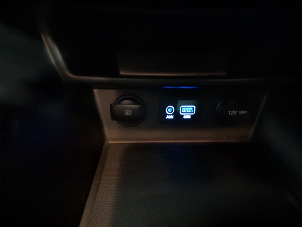 2021 Hyundai Kona LUXURY