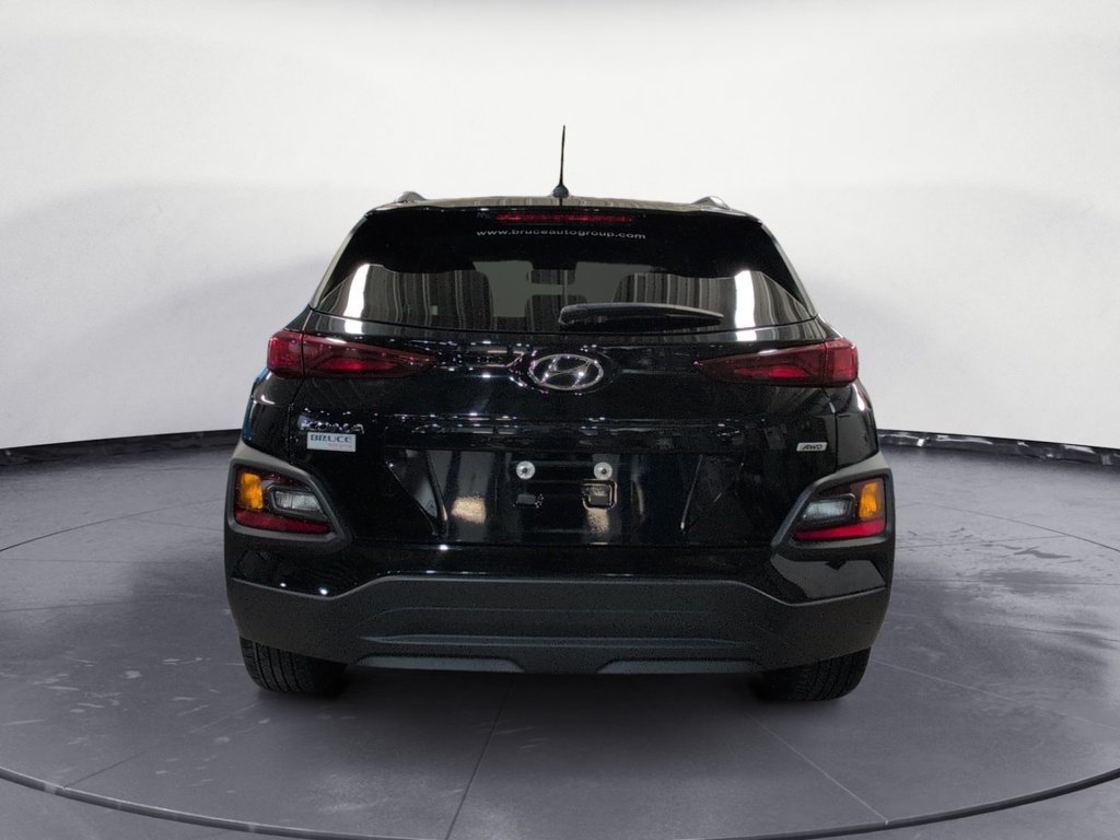 2021 Hyundai Kona LUXURY