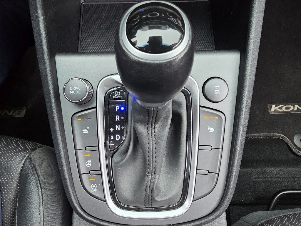 2022 Hyundai Kona PREFERRED SUN & LEATHER