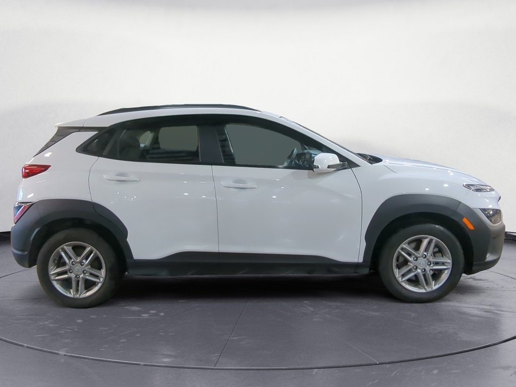 2023 Hyundai Kona ESSENTIAL