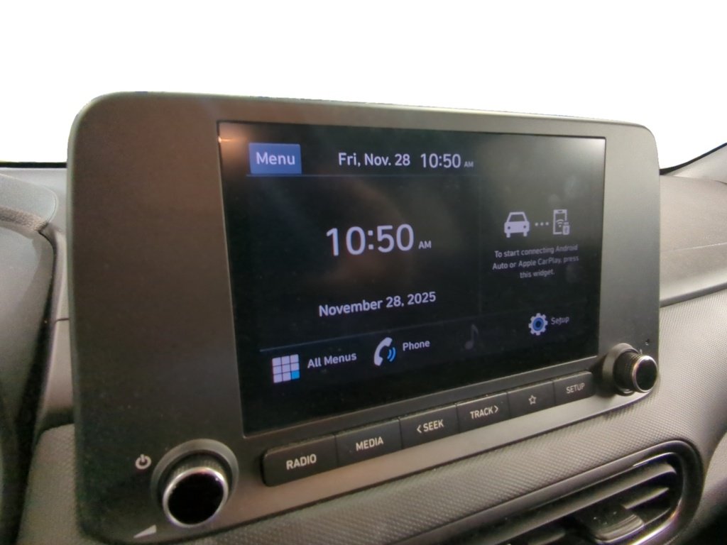 2023 Hyundai Kona ESSENTIAL