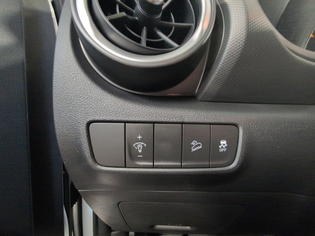 2023 Hyundai Kona PREFERRED - AWD