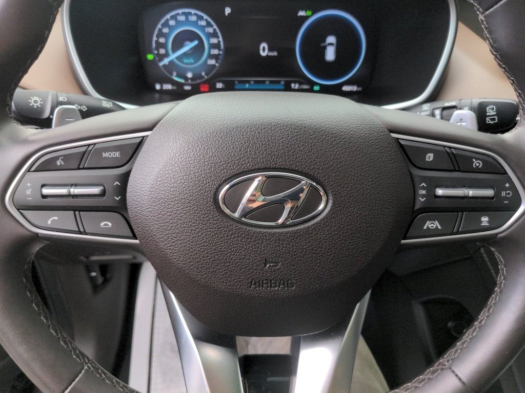2022 Hyundai Santa Fe Plug-In Hybrid PLUG IN HYBRID LOW LOW KMS!!