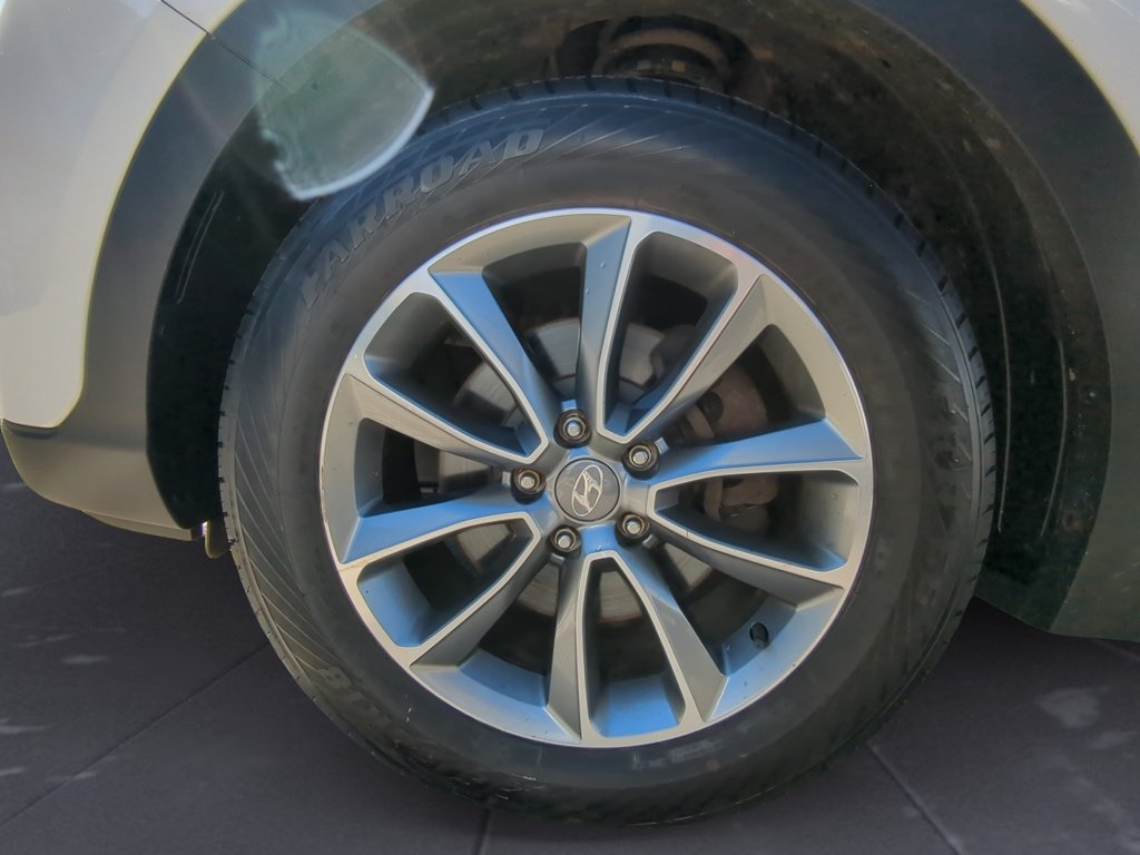 2017 Hyundai Santa Fe XL LUXURY