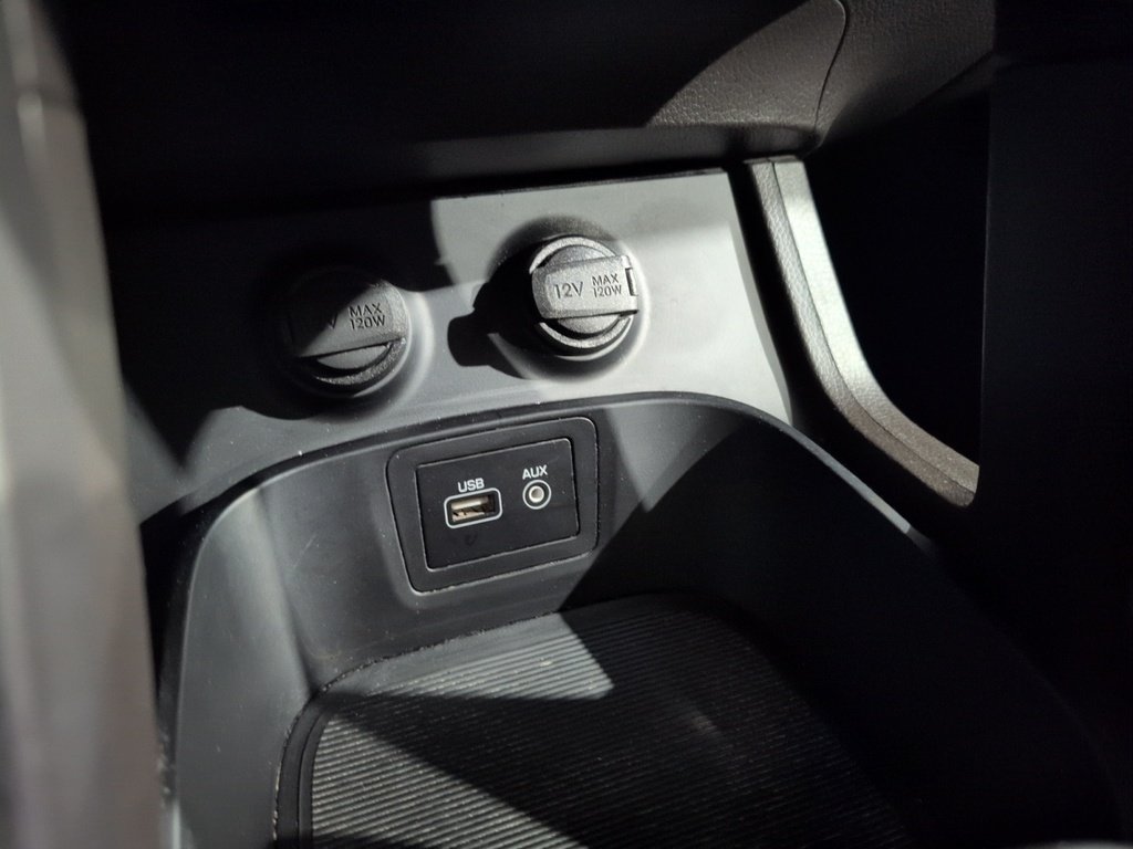 2017 Hyundai Santa Fe SPORT- ALL WHEEL DRIVE!