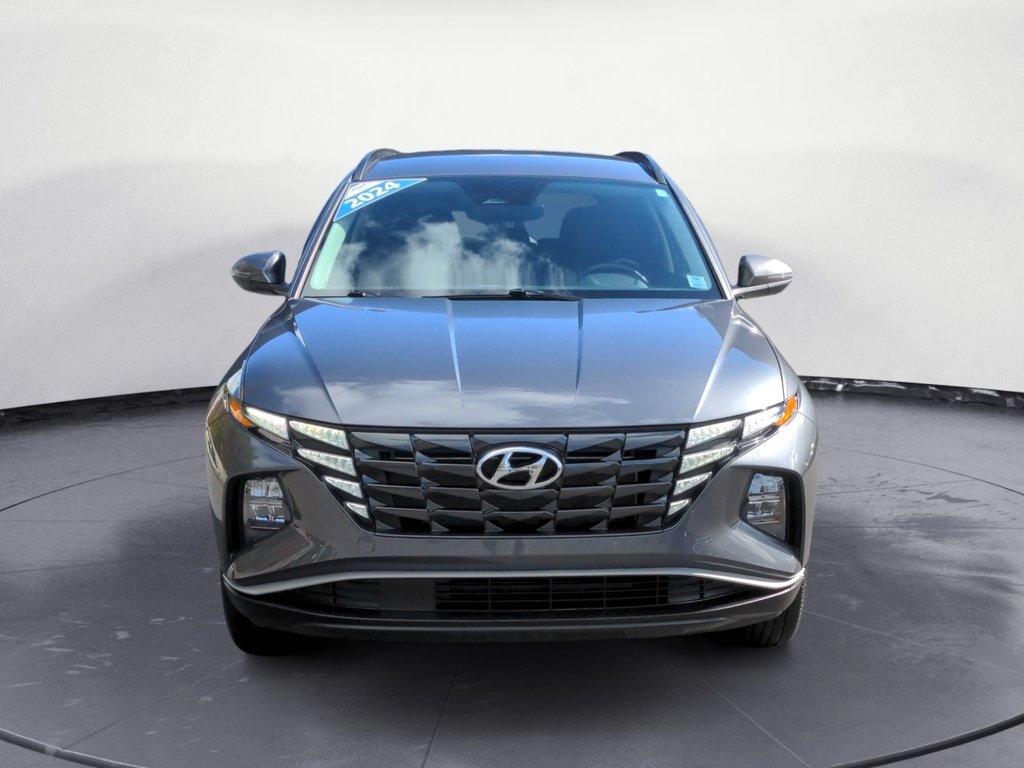 2024 Hyundai Tucson Preferred AWD !!! Ultra Low KMS!