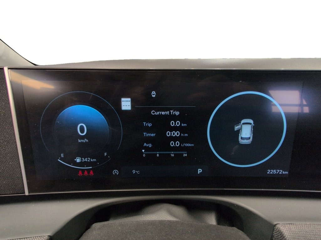 2025 Hyundai Tucson PREFERRED- HEATED SEATS!