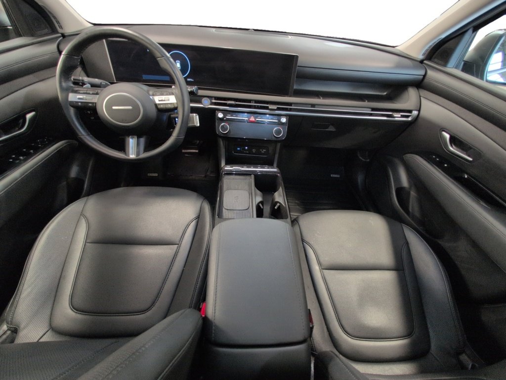 2025 Hyundai Tucson PREFERRED- HEATED SEATS!