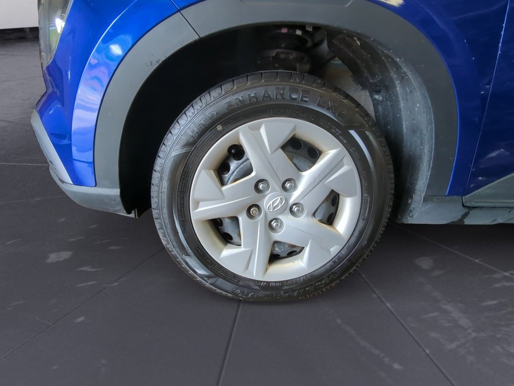 2022 Hyundai Venue ESSENTIAL