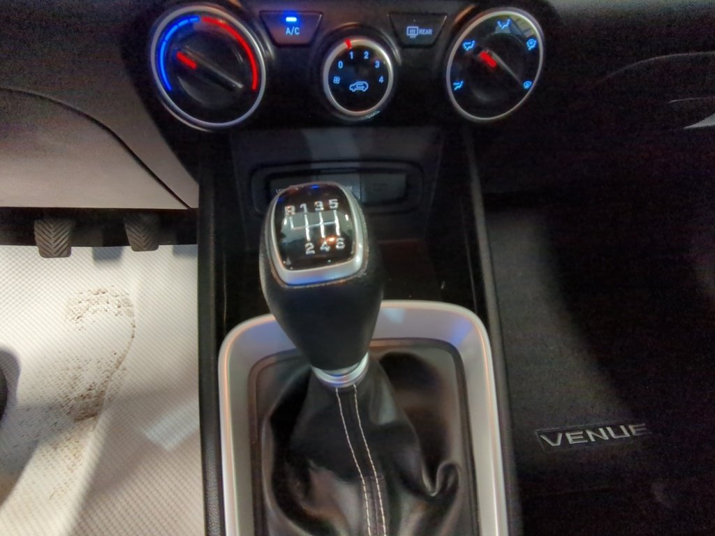 2022 Hyundai Venue ESSENTIAL