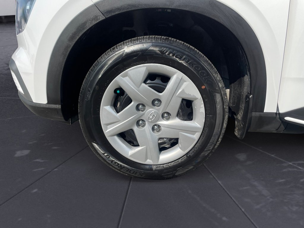 2023 Hyundai Venue ESSENTIAL