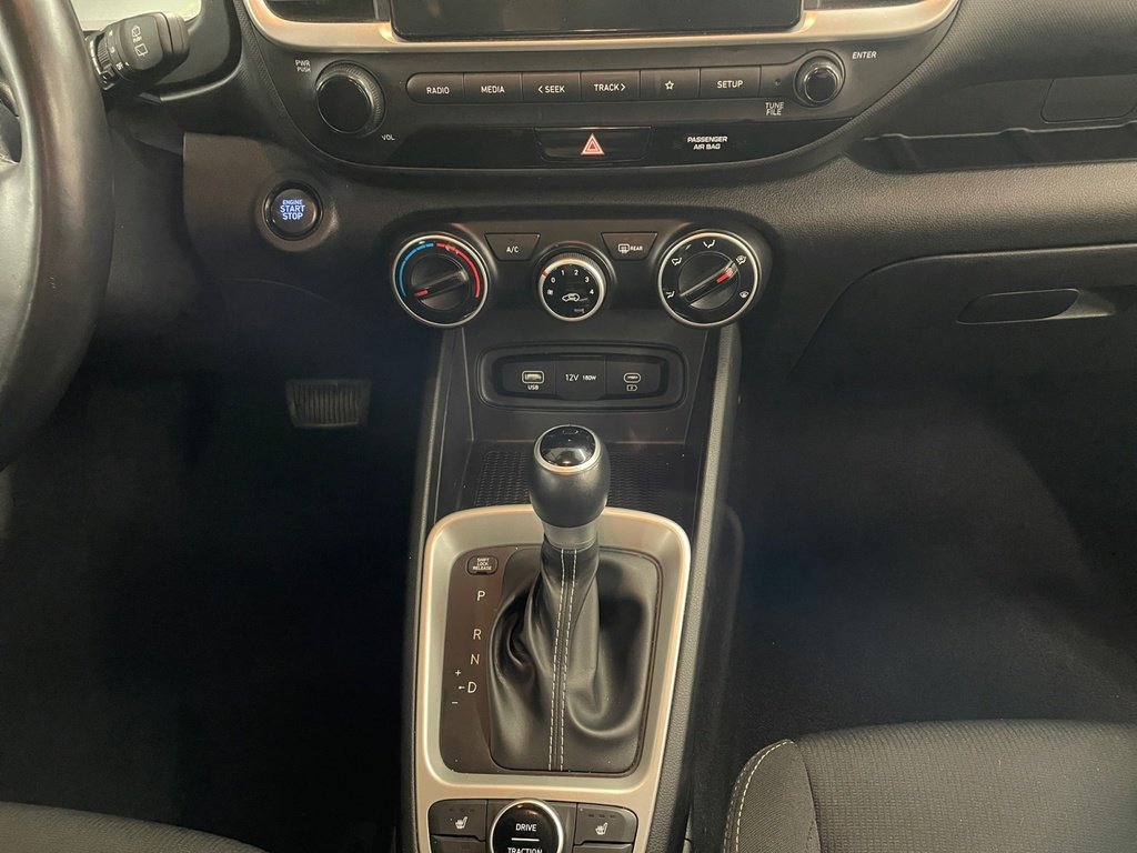 Hyundai Venue PREFERRED 2023