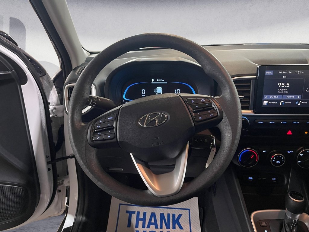 Hyundai Venue ESSENTIAL 2024
