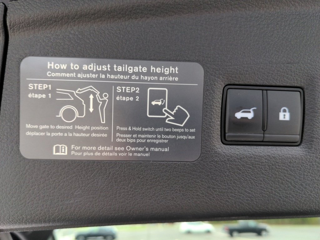 2023 Infiniti QX55 Fully loaded LOW KMS!