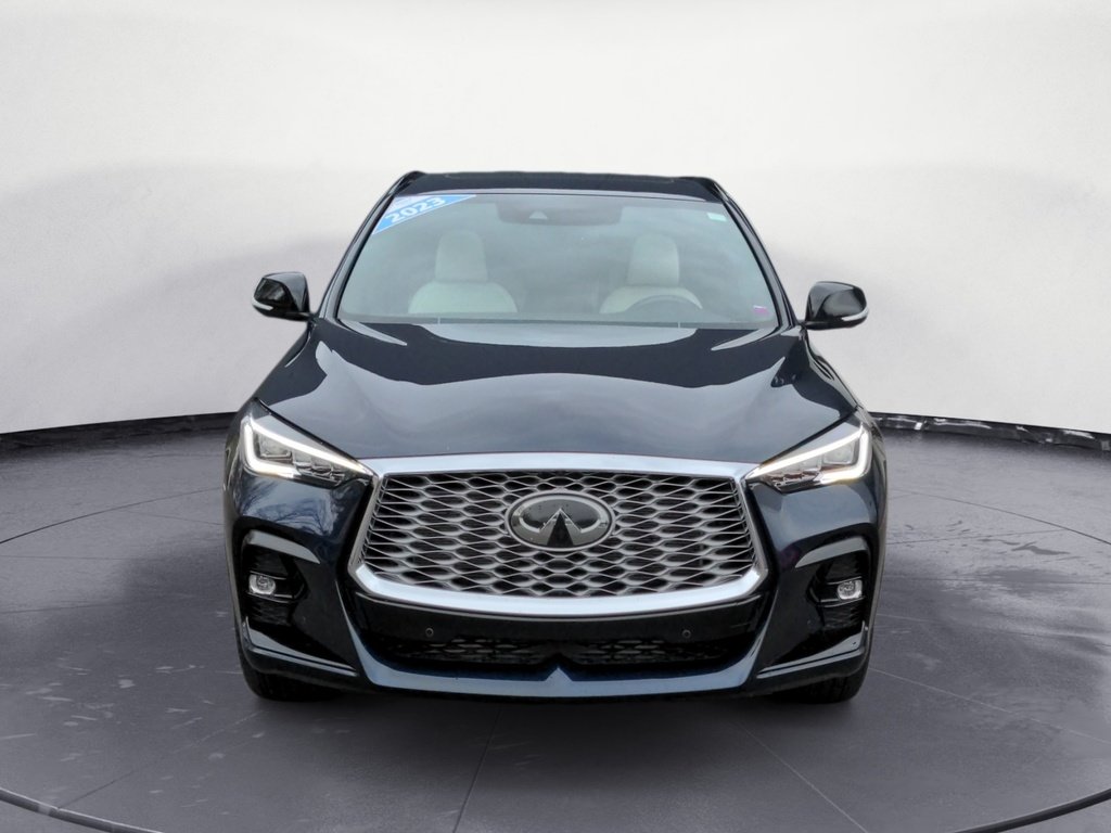 2023 Infiniti QX55 Fully loaded LOW KMS!