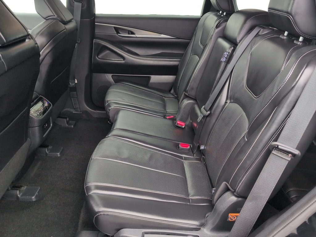 2025 Infiniti QX60 LUXE FULLY LOADED!