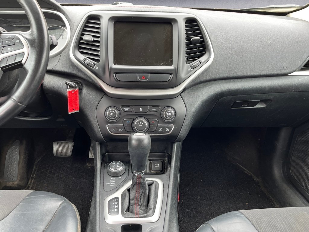 Jeep Cherokee CHEROKEE TRAILHAWK 2016