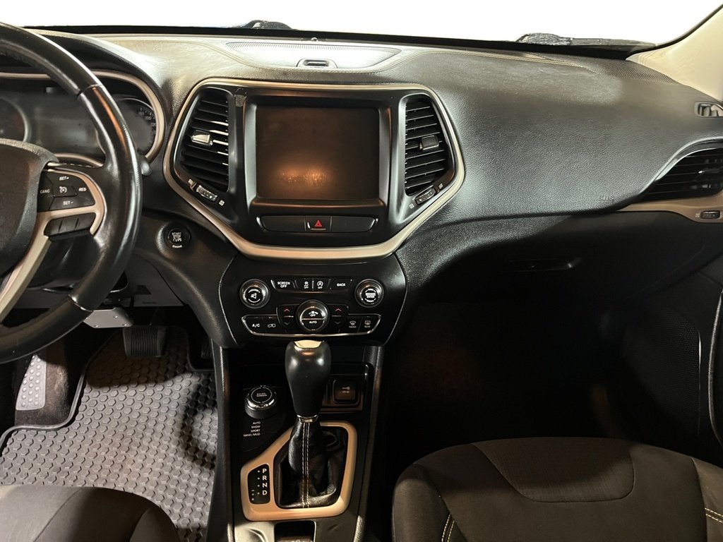 2016 Jeep Cherokee NORTH