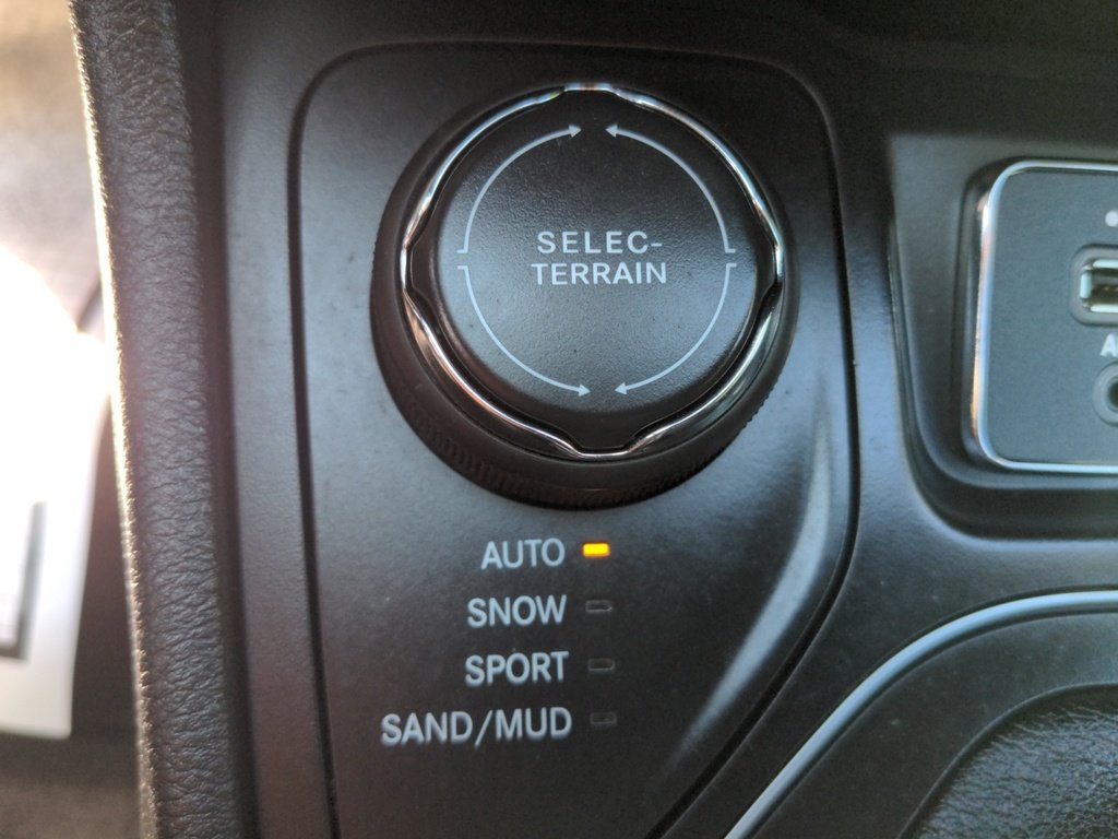 Jeep Cherokee Sport 4x4 - Fresh Trade 2019