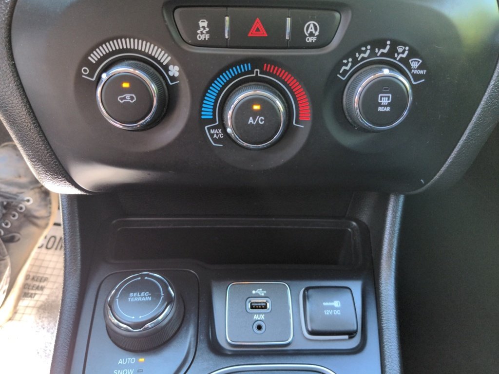 Jeep Cherokee Sport 4x4 - Fresh Trade 2019