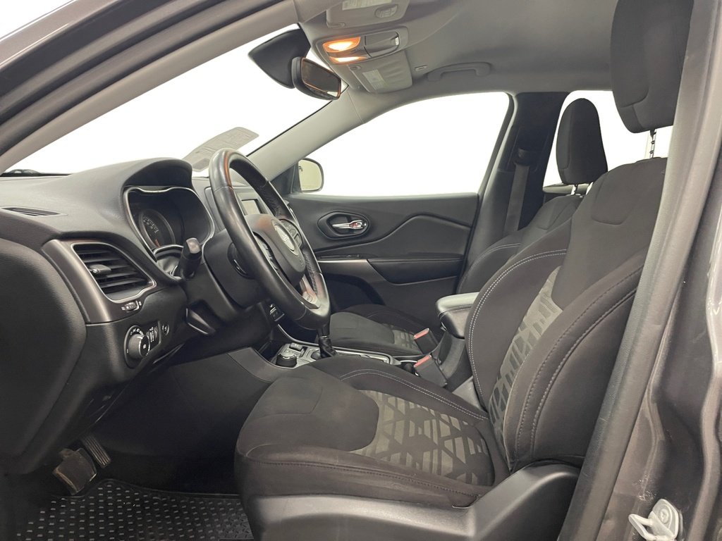 2019 Jeep Cherokee NORTH