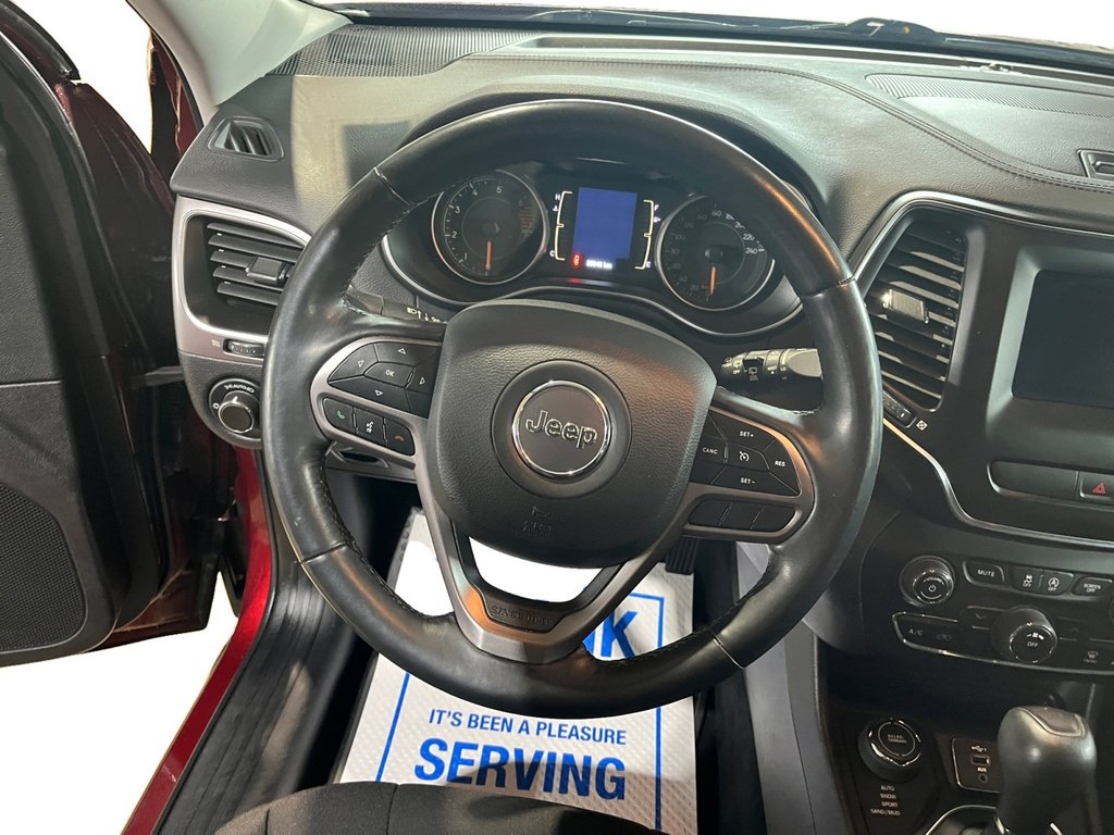 2021 Jeep Cherokee SPORT