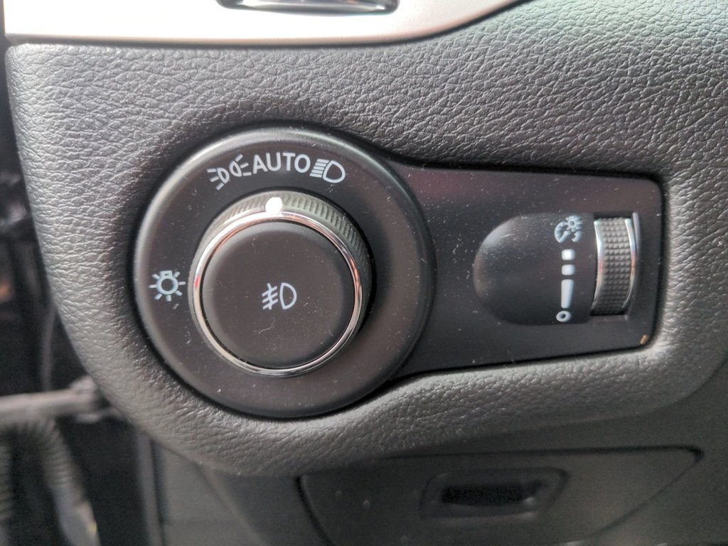 Jeep Cherokee X LOW KMS 2022